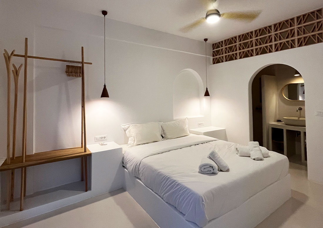 Ios Alcyon Suites - Block A, Suite A2